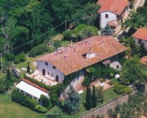 Agriturismo Pistoia: Fattoria Villa Rossa